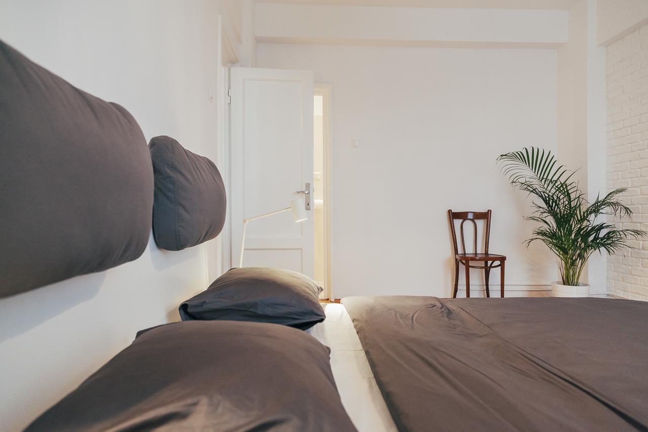 Old Town View Apartment Букурещ Екстериор снимка
