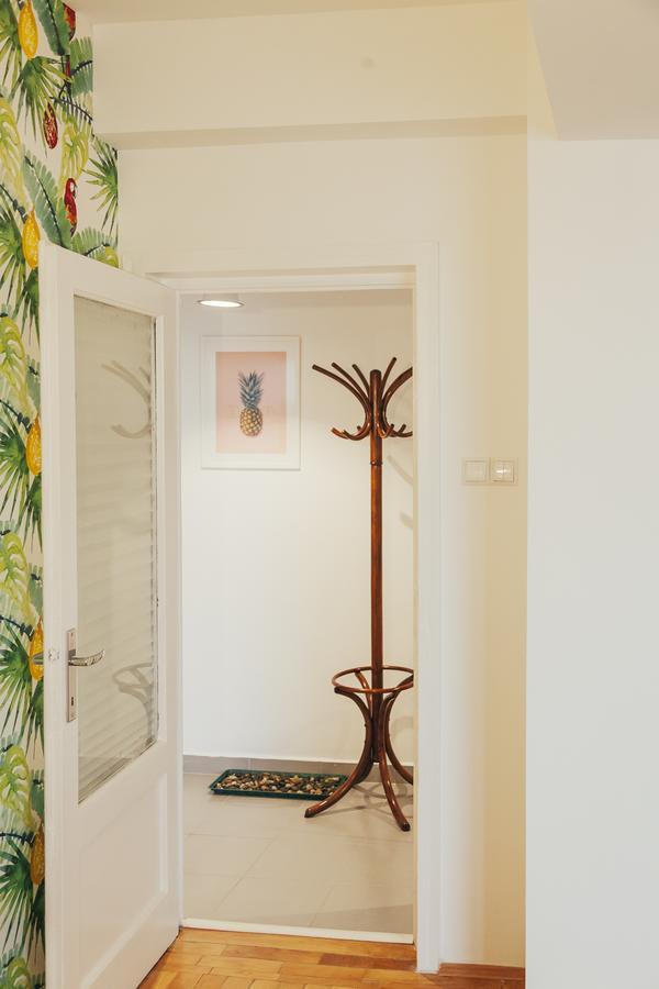Old Town View Apartment Букурещ Екстериор снимка