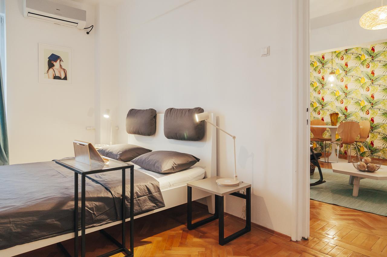 Old Town View Apartment Букурещ Екстериор снимка