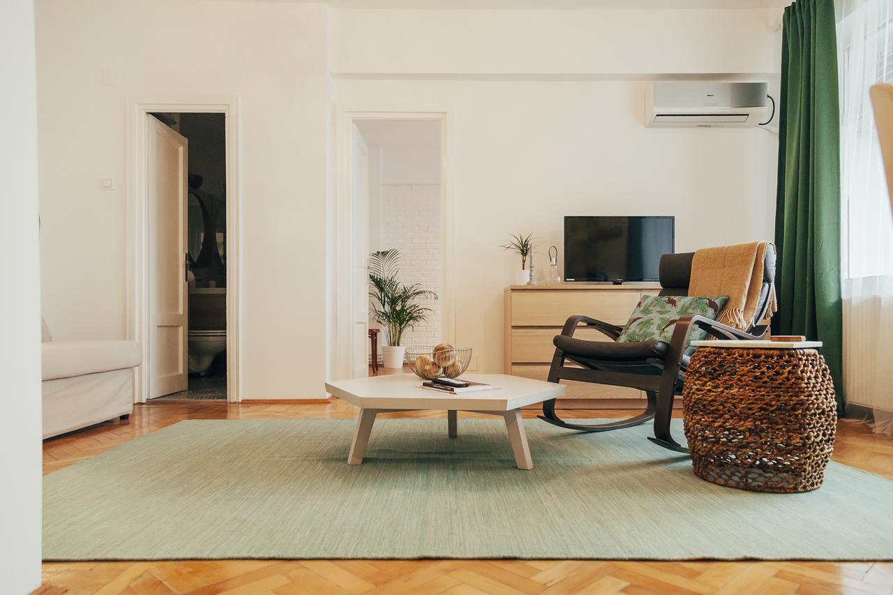 Old Town View Apartment Букурещ Екстериор снимка