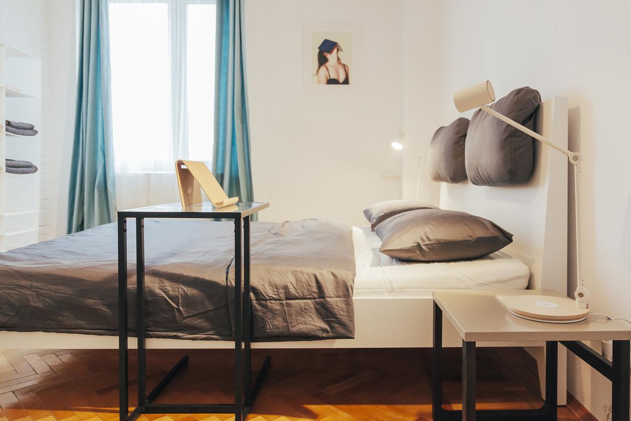 Old Town View Apartment Букурещ Екстериор снимка