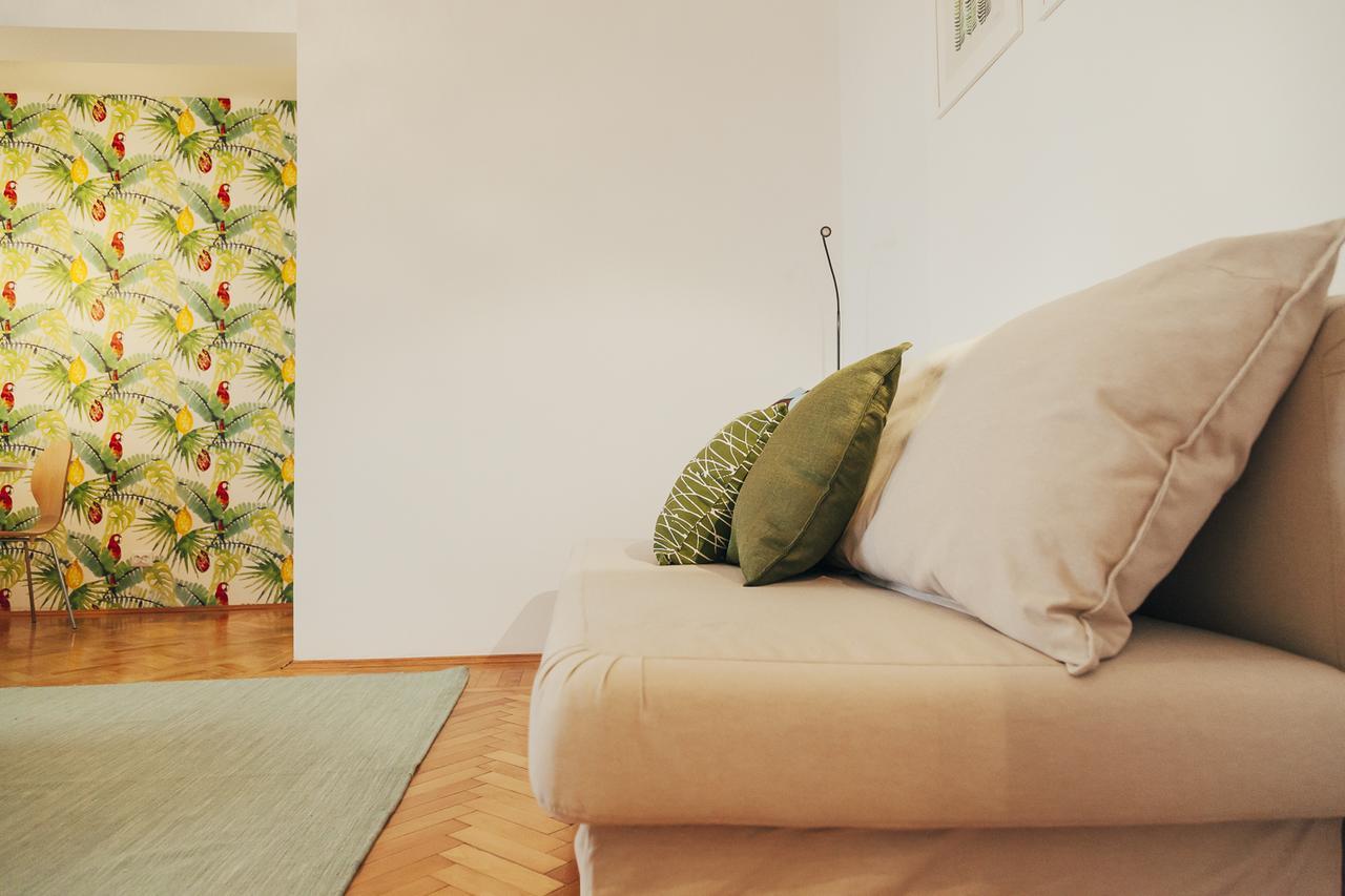 Old Town View Apartment Букурещ Екстериор снимка