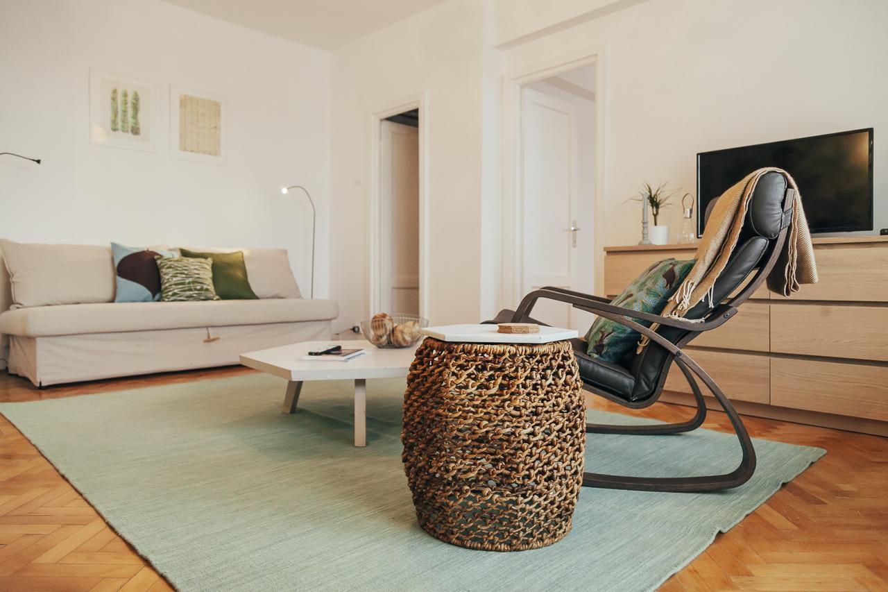 Old Town View Apartment Букурещ Екстериор снимка